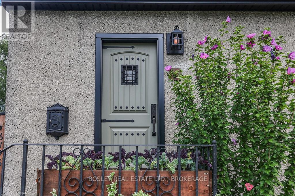 6746 Waters Avenue, Niagara Falls (Arad/fallsview), Ontario  L2G 5X1 - Photo 35 - X12205255
