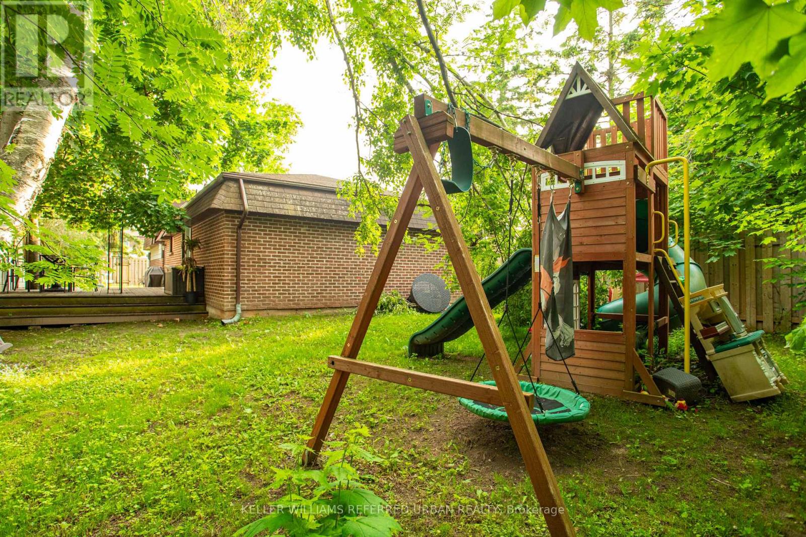 1 Birchwood Drive, Barrie, Ontario  L4M 4W7 - Photo 29 - S12205272