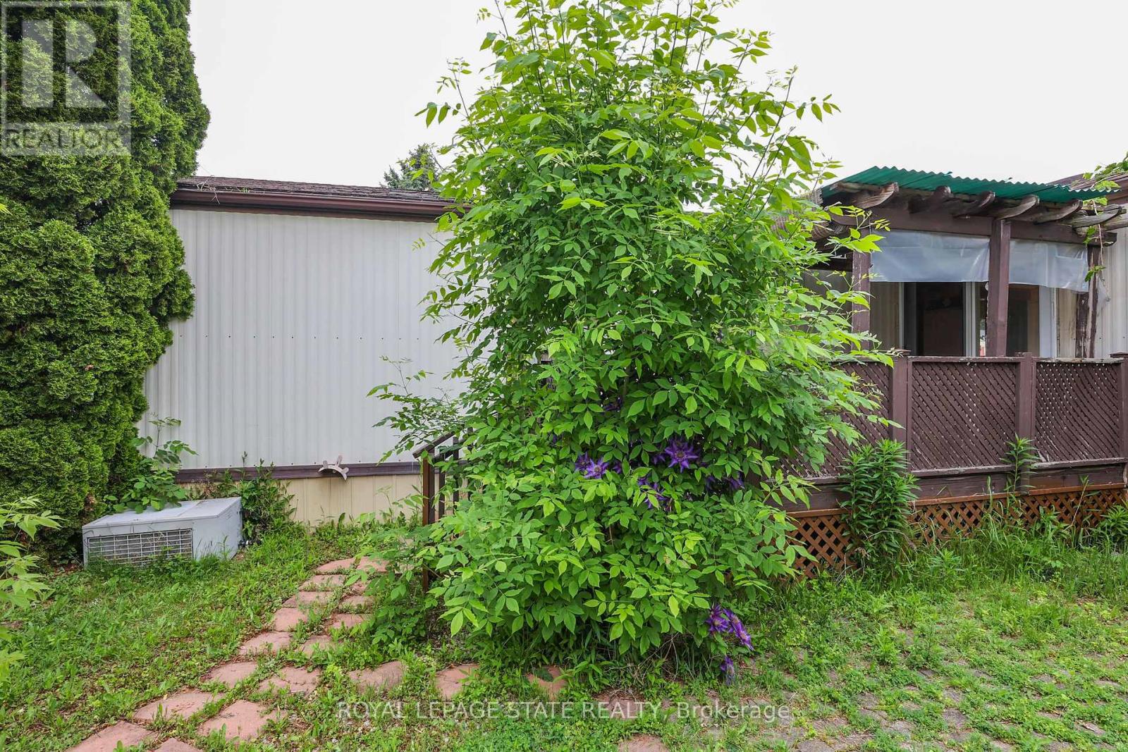 4452 Jonathan Lane, Lincoln, Ontario  L0R 1B1 - Photo 21 - X12205268