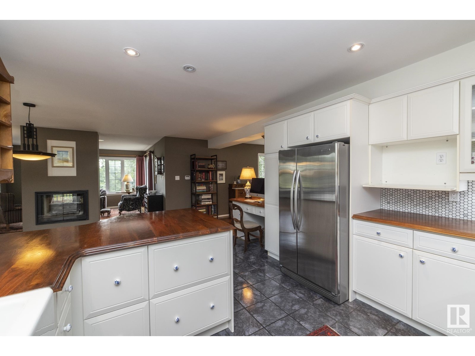 10004 97 Av Nw, Edmonton, Alberta  T5K 0B1 - Photo 38 - E4441204