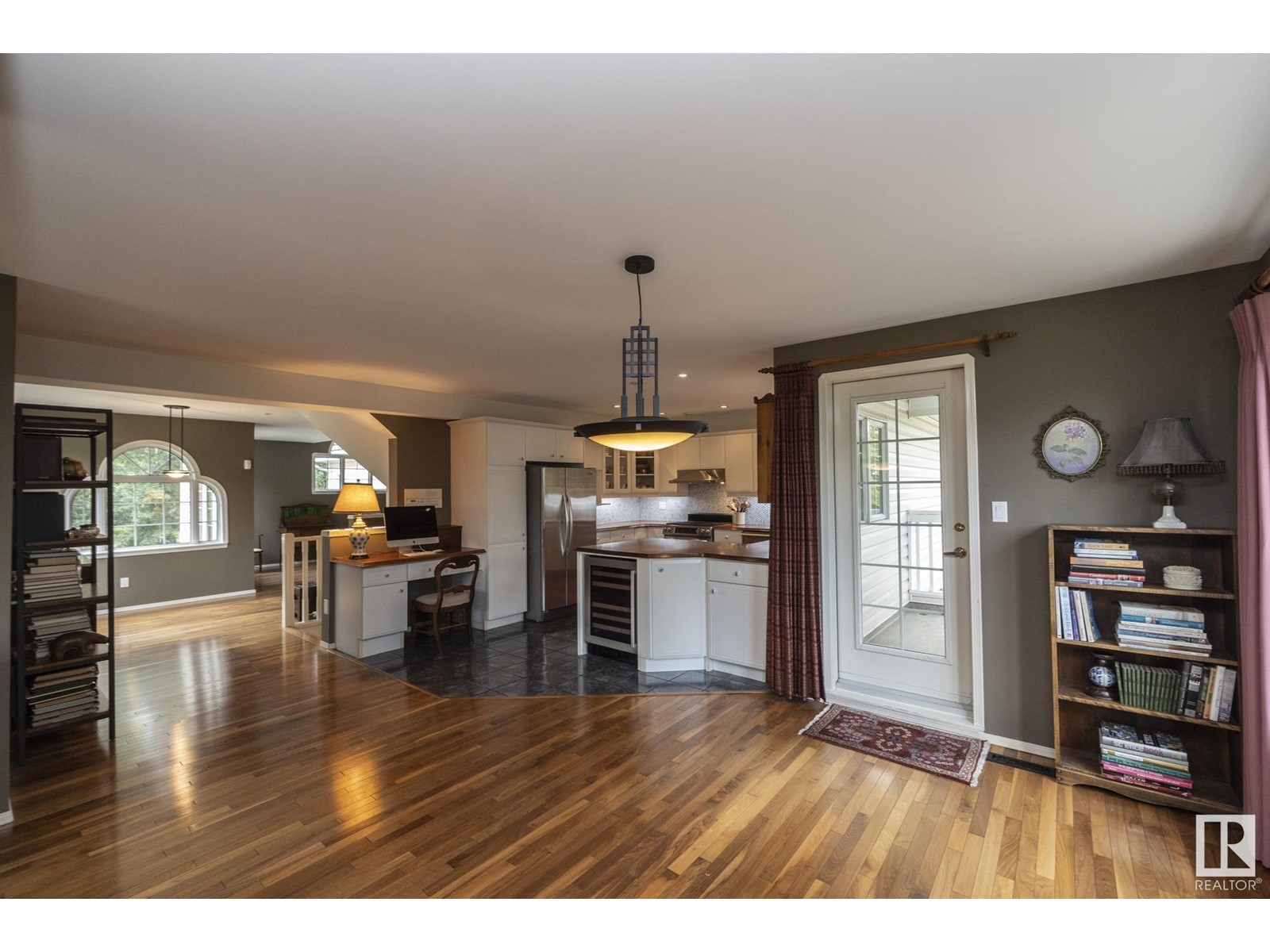 10004 97 Av Nw, Edmonton, Alberta  T5K 0B1 - Photo 45 - E4441204