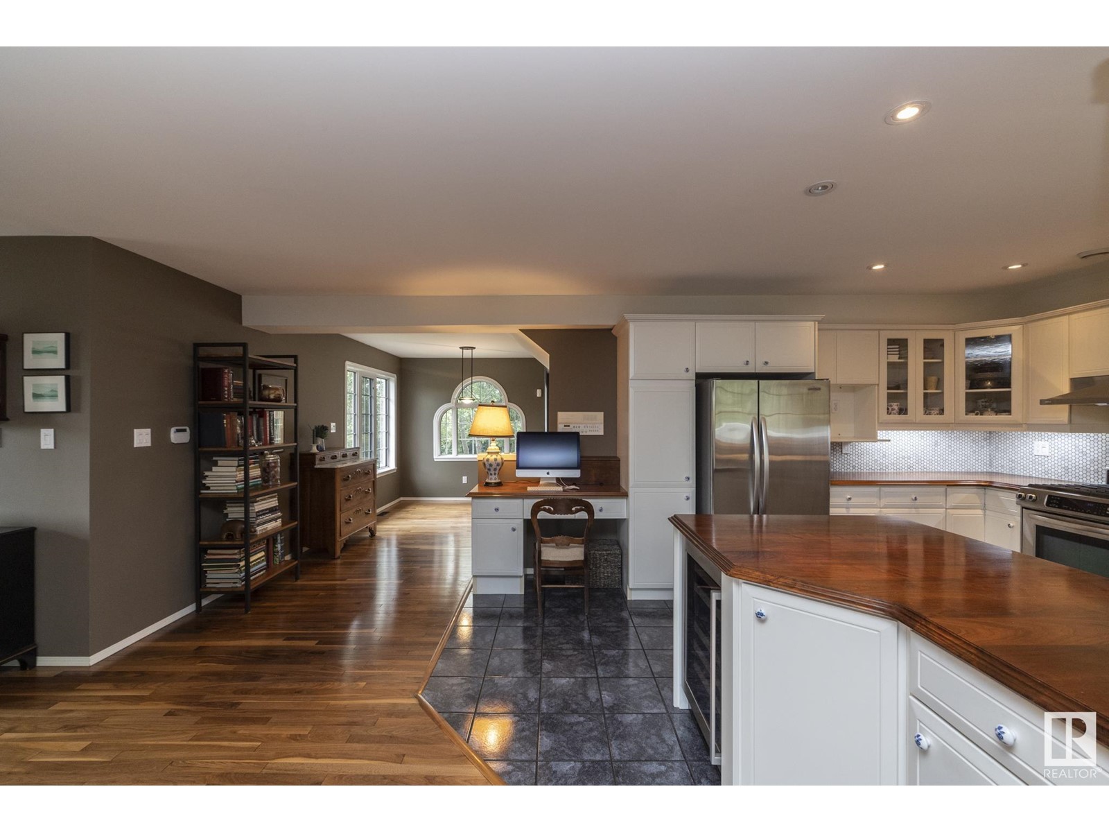 10004 97 Av Nw, Edmonton, Alberta  T5K 0B1 - Photo 46 - E4441204