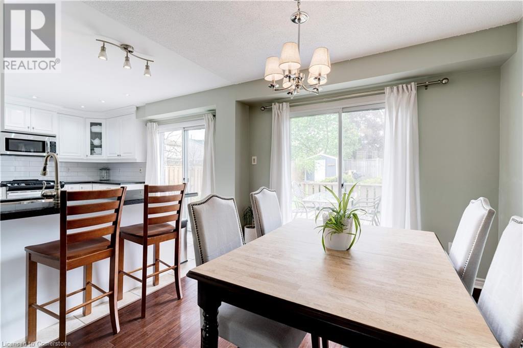 2408 Paula Court, Burlington, Ontario  L7P 4M1 - Photo 8 - 40728545