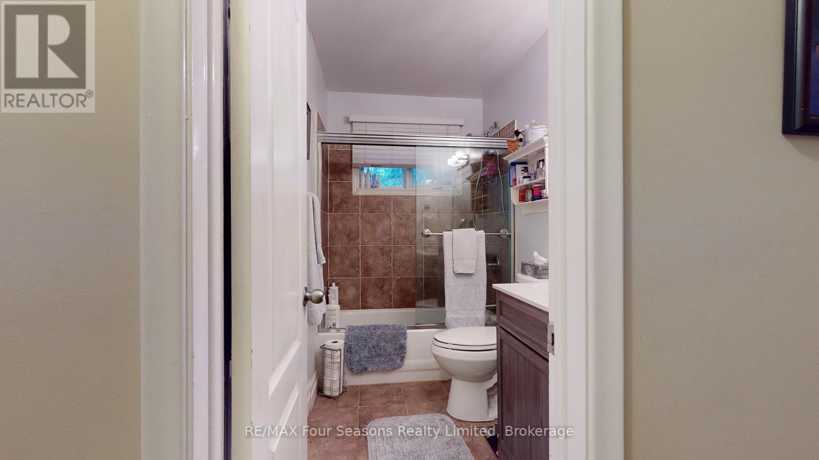 19 Clarkson Crescent, Collingwood, Ontario  L9Y 3B7 - Photo 19 - S12205311