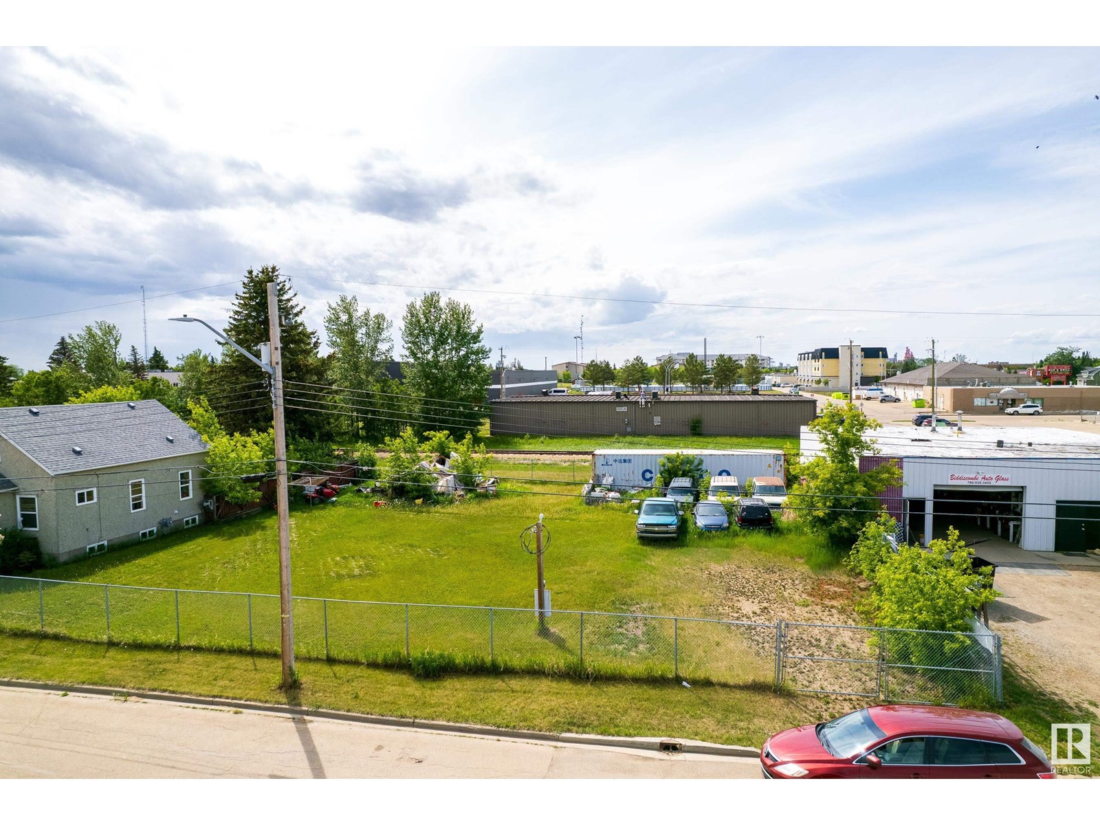 9916 103 St, Morinville, Alberta  T8R 1E6 - Photo 2 - E4441206