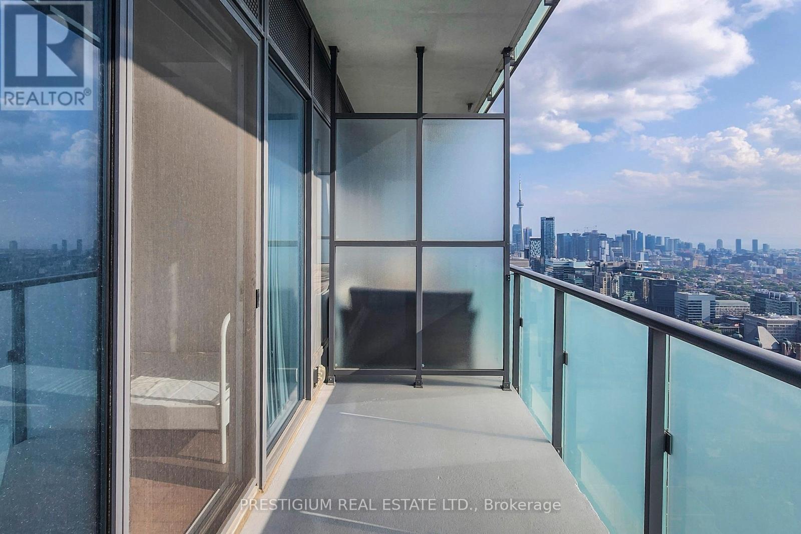 5005 - 1080 Bay Street, Toronto, Ontario  M5S 0A6 - Photo 33 - C12205299