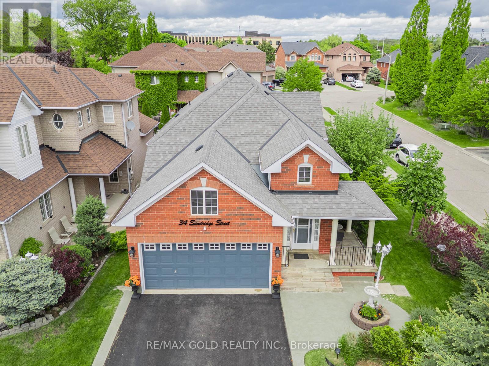 34 SUNDRIDGE STREET, Brampton, Ontario