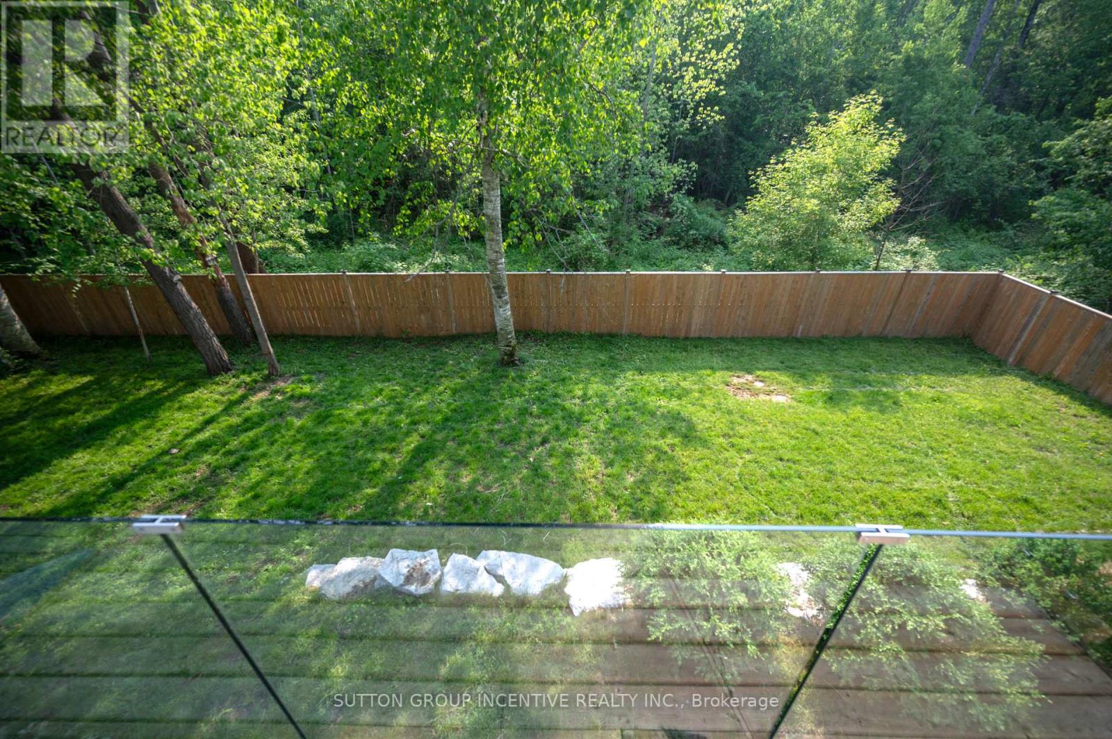 7 Ashburton Crescent, Essa (Angus), Ontario  L0M 1B0 - Photo 8 - N12205307