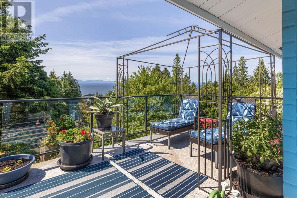 Property at 1419 CHASTER ROAD image 3