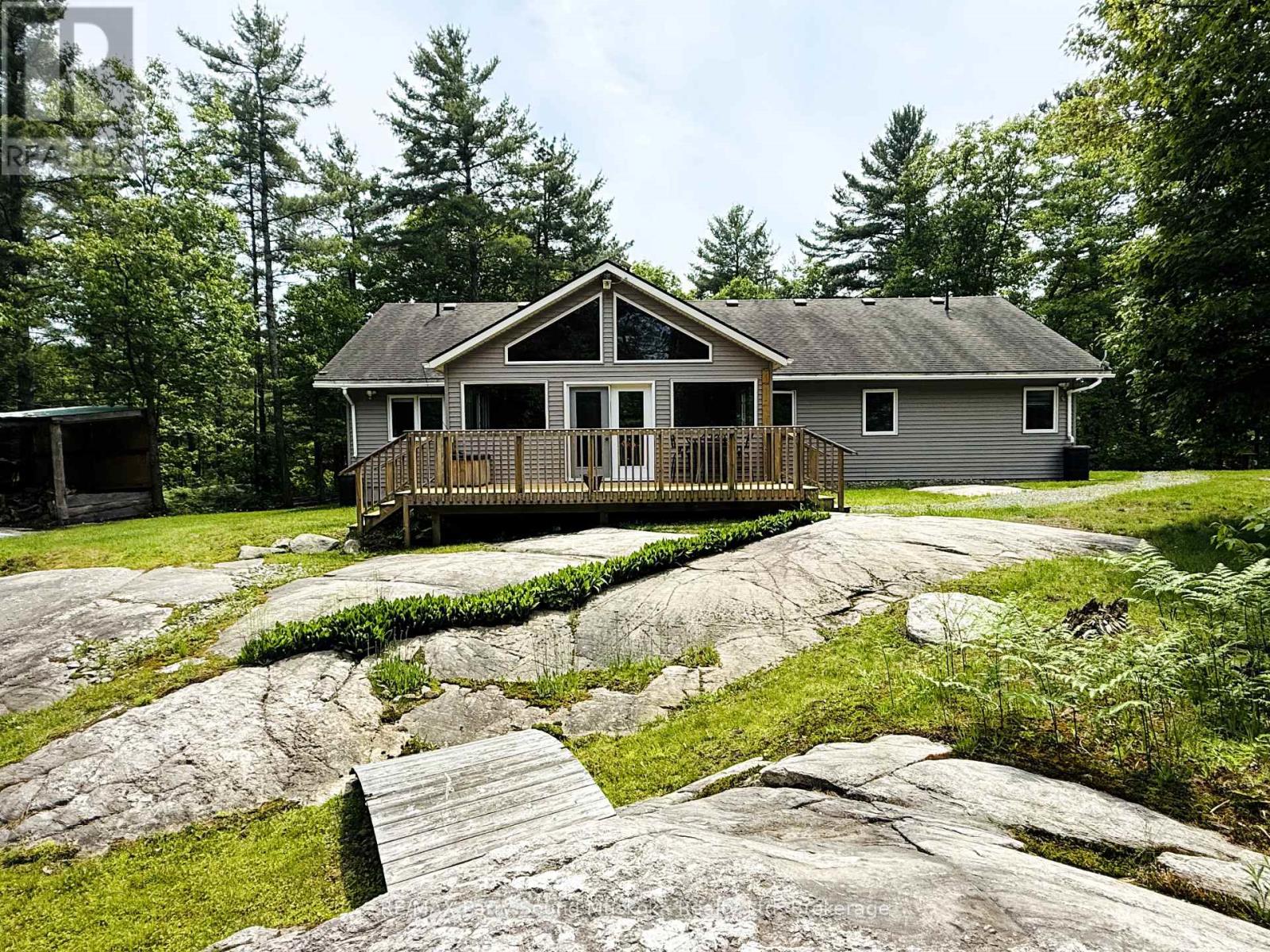 21 SHEBESHEKONG ROAD, Carling, Ontario