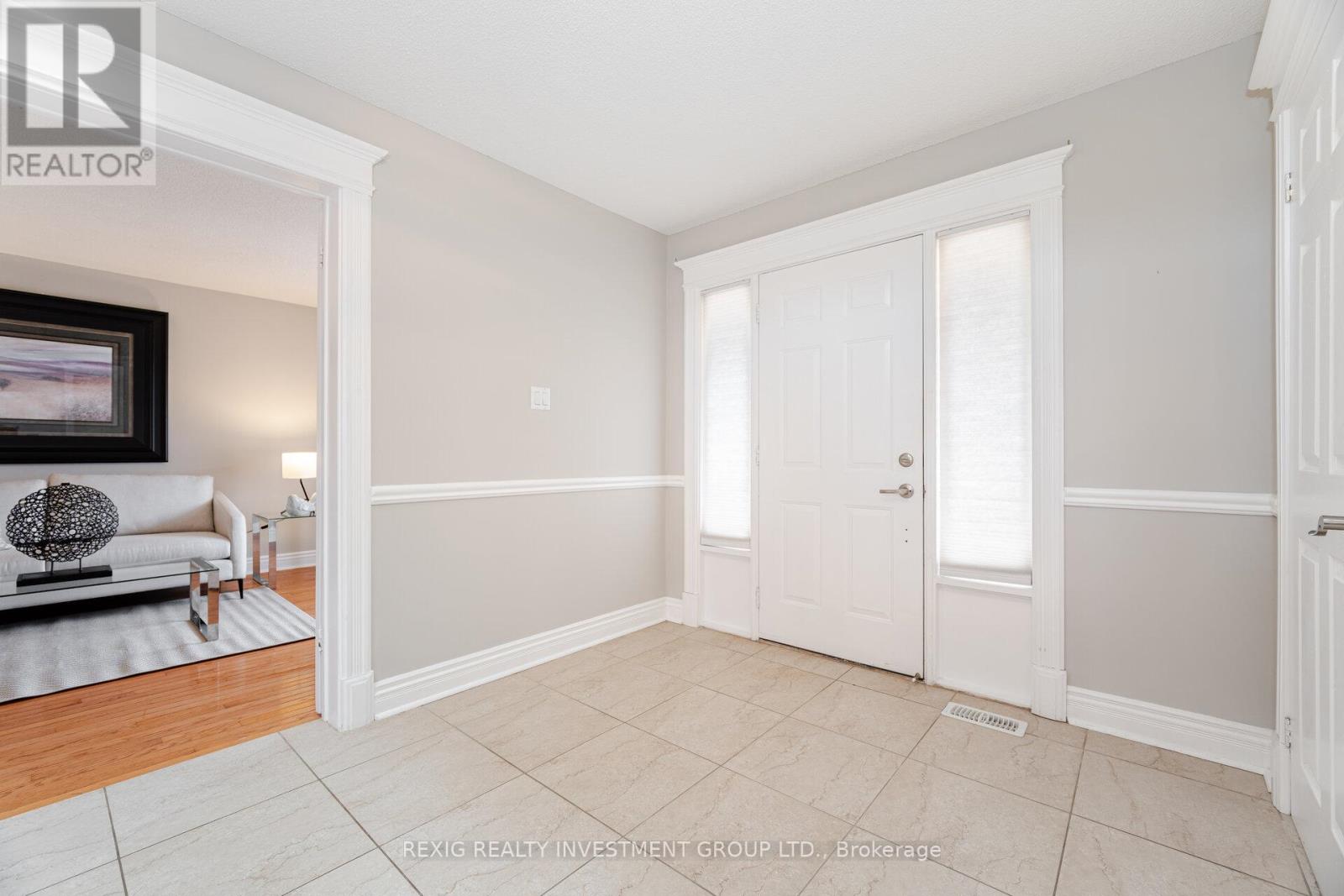 66 Settler Court, Brampton, Ontario  L6Z 4L6 - Photo 5 - W12201447
