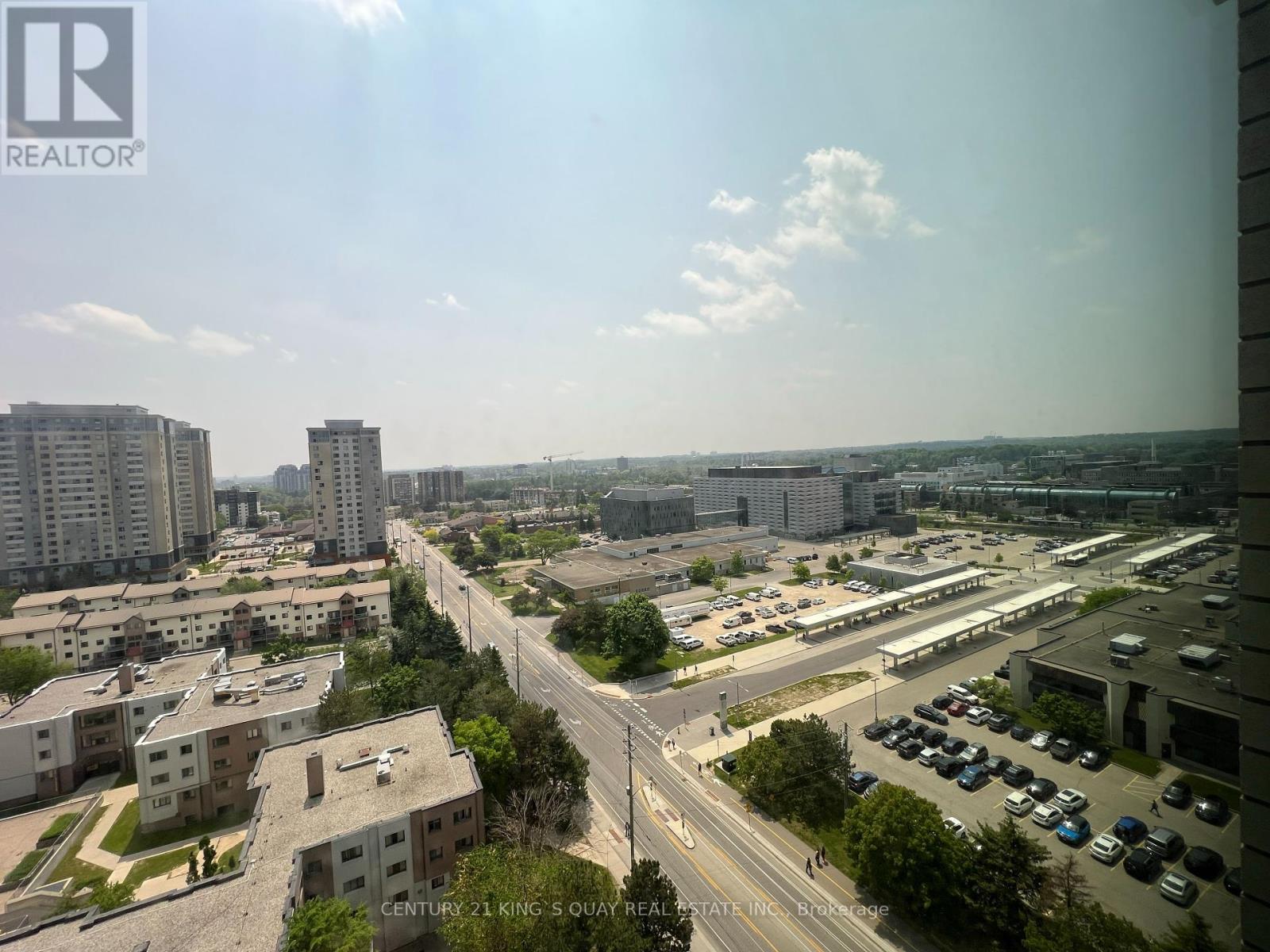 S1704 - 330 Phillip Street, Waterloo, Ontario  N2L 3W9 - Photo 2 - X12204800