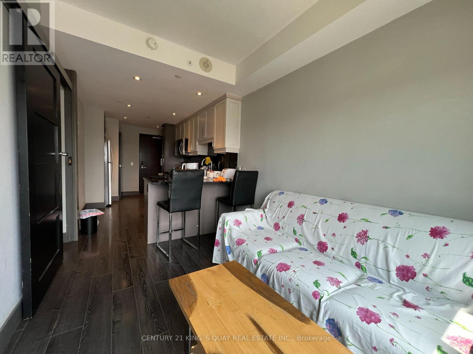 S1704 - 330 Phillip Street, Waterloo, Ontario  N2L 3W9 - Photo 5 - X12204800