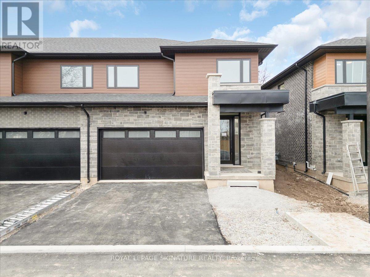 7 - 2154 Walkers Line, Burlington, Ontario  L7M 3R9 - Photo 1 - W12205310