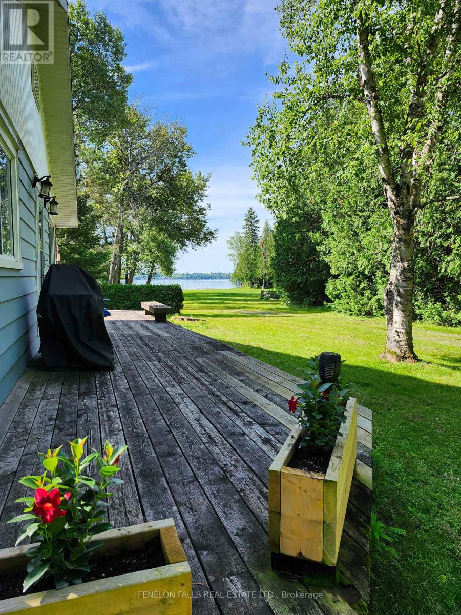 63 Thomas Drive, Kawartha Lakes, Ontario  K0M 1N0 - Photo 10 - X12205313