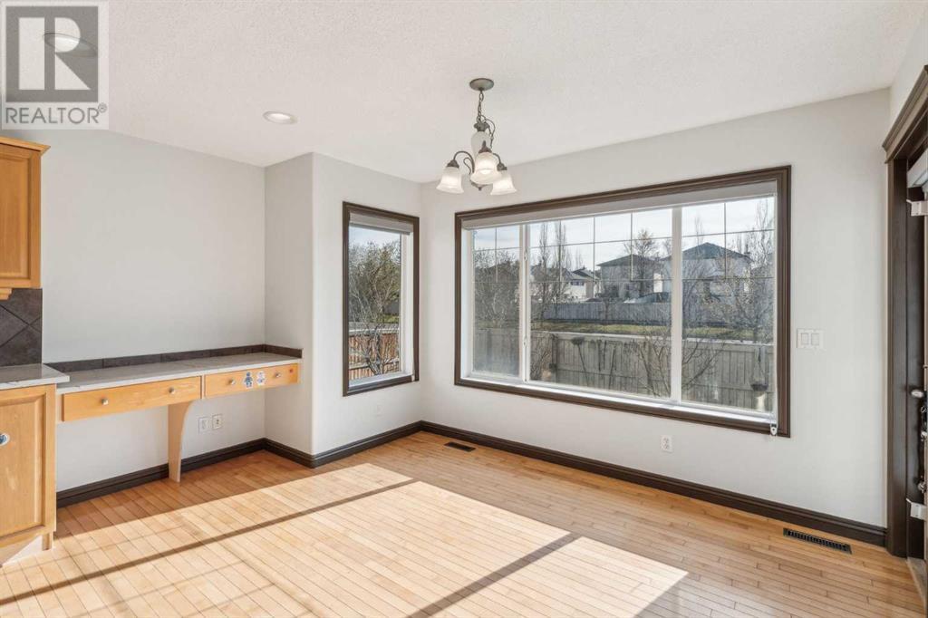 88 Everwillow Green Sw, Calgary, Alberta  T2Y 4P1 - Photo 11 - A2215320