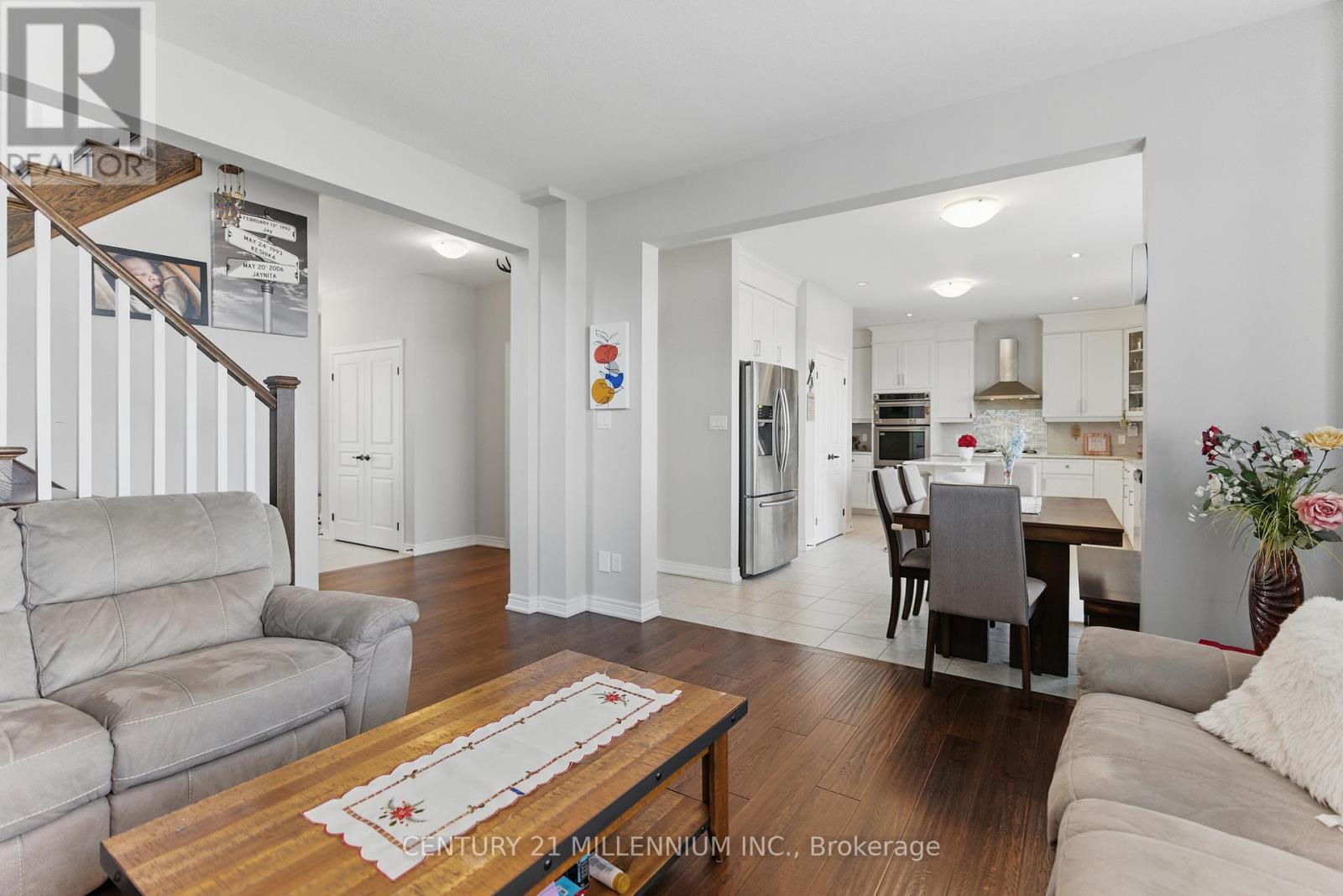 10 Harvest Gate, West Lincoln, Ontario  L0R 2A0 - Photo 11 - X12153735