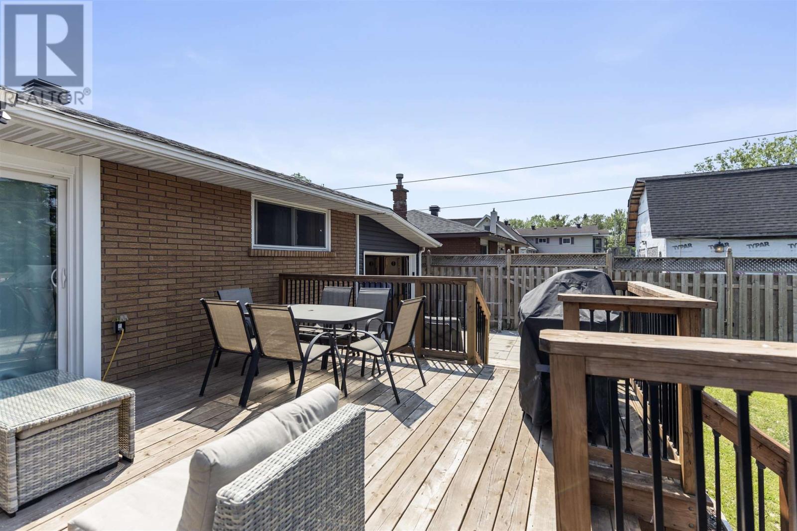 281 Glasgow Ave, Sault Ste. Marie, Ontario  P6C 5G4 - Photo 4 - SM251442