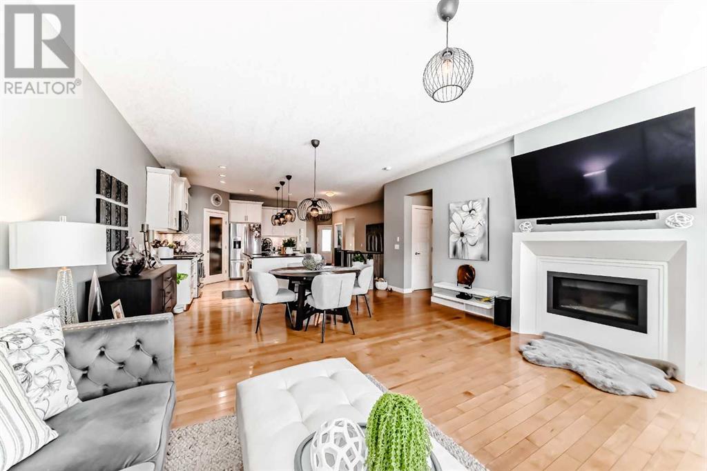 25 Fireside Landing, Cochrane, Alberta  T4C 0V9 - Photo 10 - A2210941