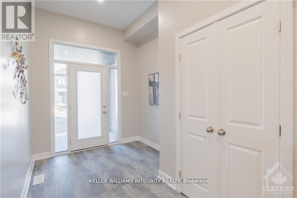 551 Triangle Street, Ottawa, Ontario  K2V 0M5 - Photo 2 - X12205316