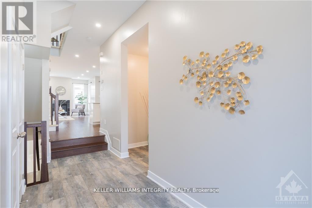 551 Triangle Street, Ottawa, Ontario  K2V 0M5 - Photo 3 - X12205316