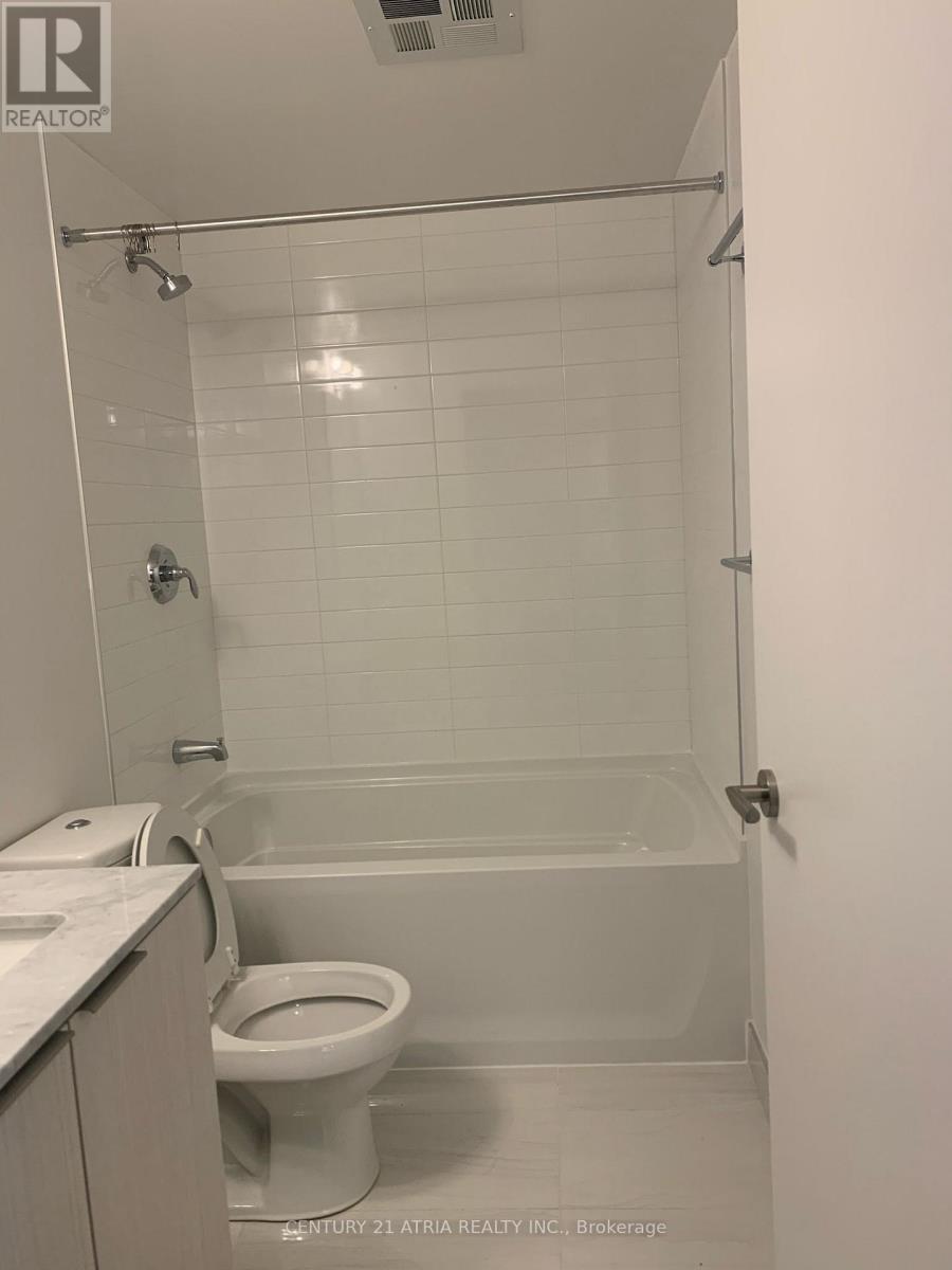 4301 - 11 Wellesley Street W, Toronto, Ontario  M4Y 0G4 - Photo 5 - C12205320