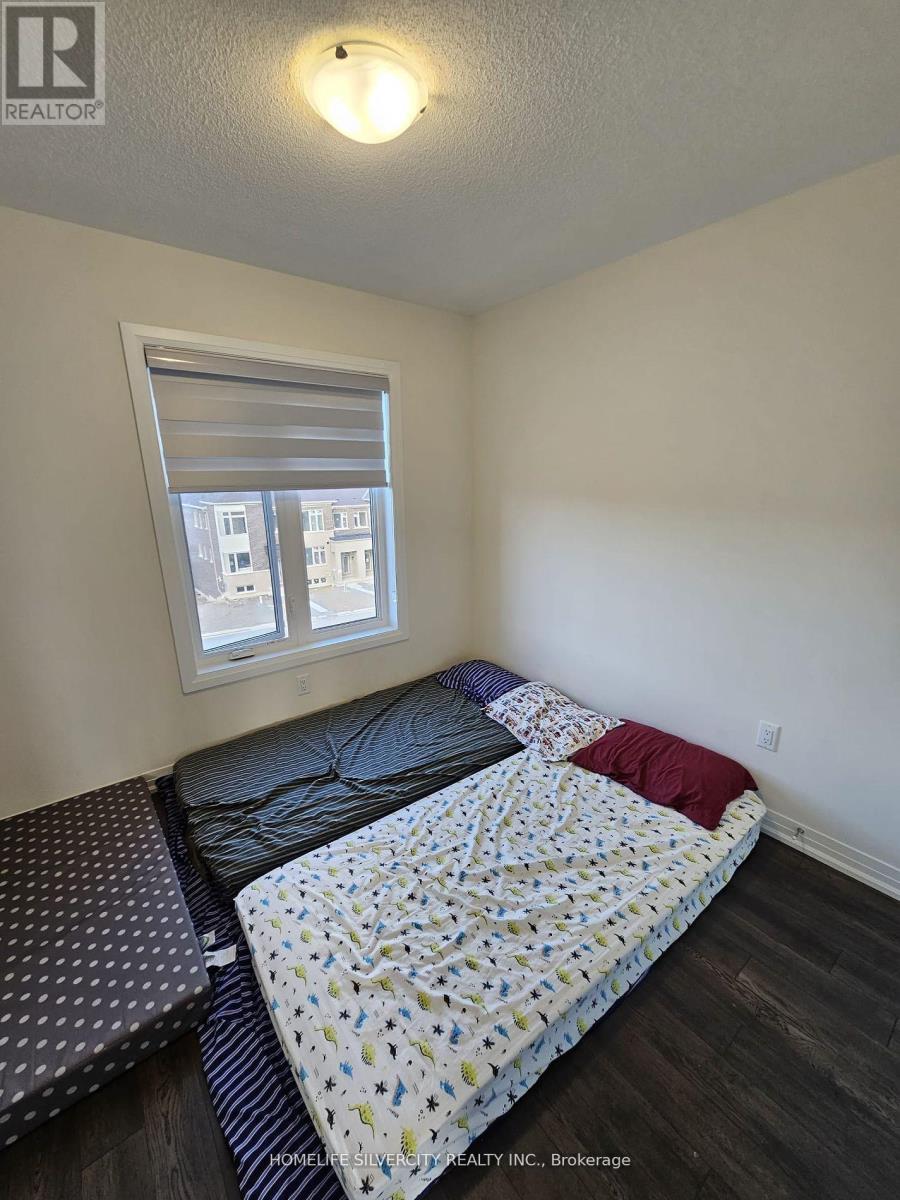 2752 Peter Matthews Drive, Pickering, Ontario  L1X 2R2 - Photo 18 - E12205326