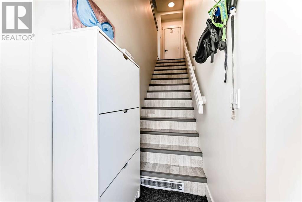 4695 Seton Drive Se, Calgary, Alberta  T3M 3T9 - Photo 3 - A2211571