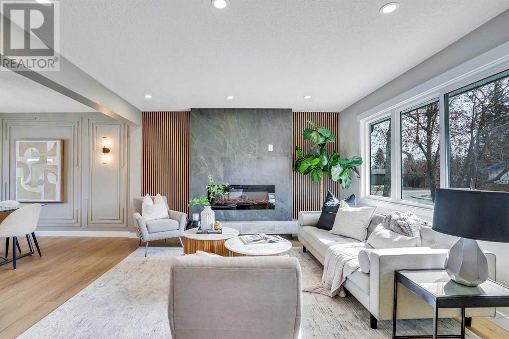 146 Springwood Drive Sw, Calgary, Alberta  T2W 0K5 - Photo 4 - A2222654