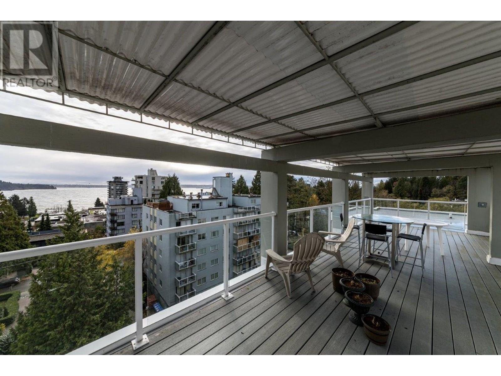 205 1750 Esquimalt Avenue, West Vancouver, British Columbia  V7V 1R8 - Photo 29 - R3010852