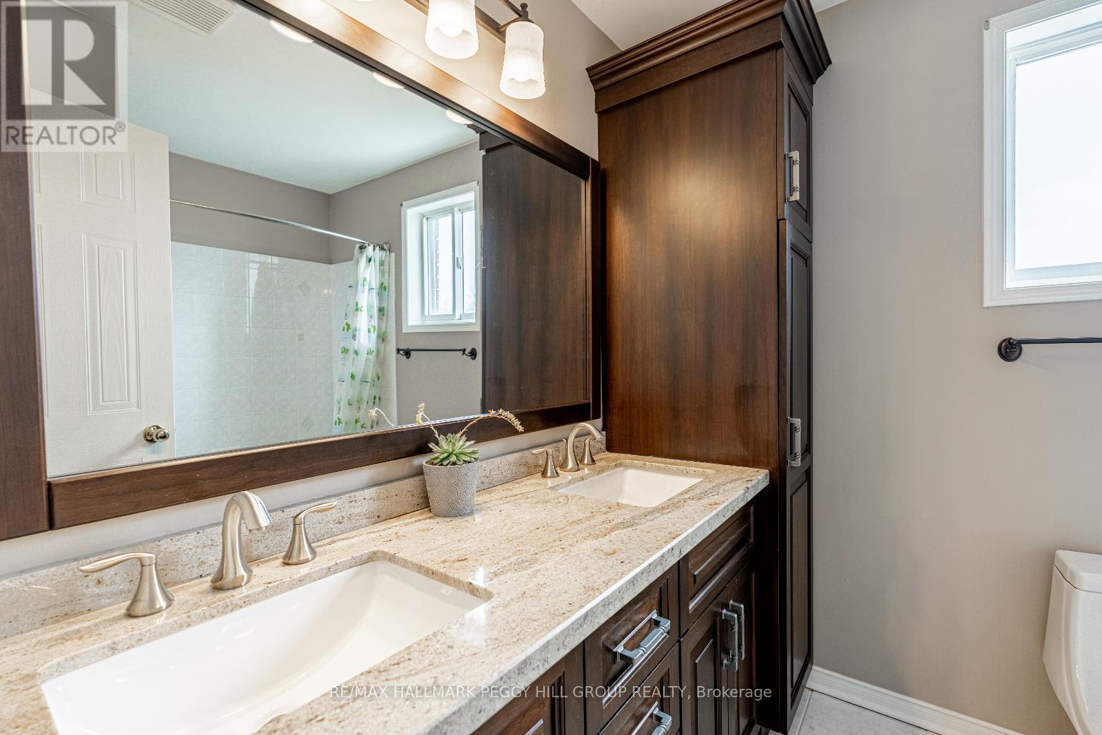 38 Benson Drive, Barrie, Ontario  L4N 7Y1 - Photo 14 - S12205322