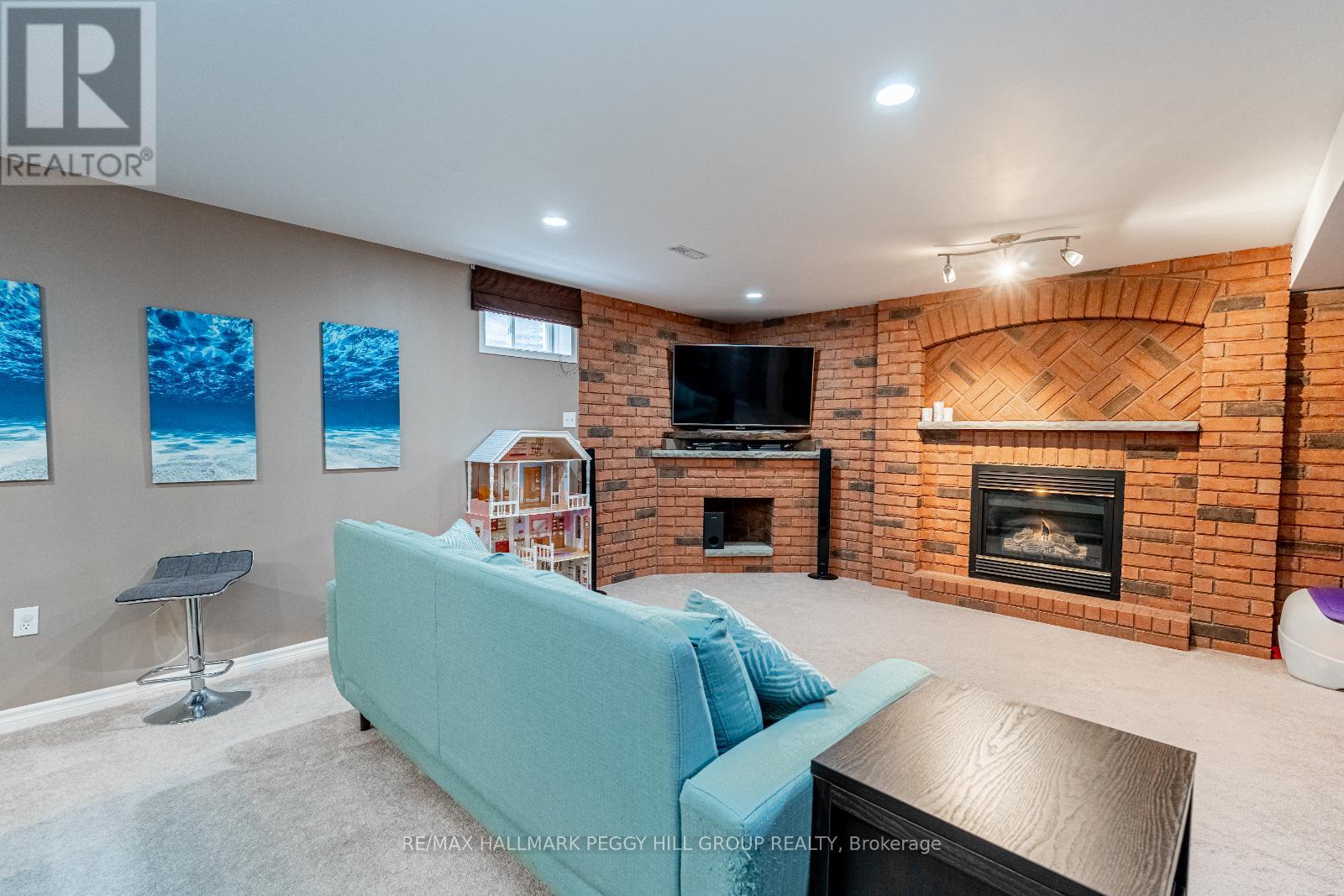 38 Benson Drive, Barrie, Ontario  L4N 7Y1 - Photo 15 - S12205322