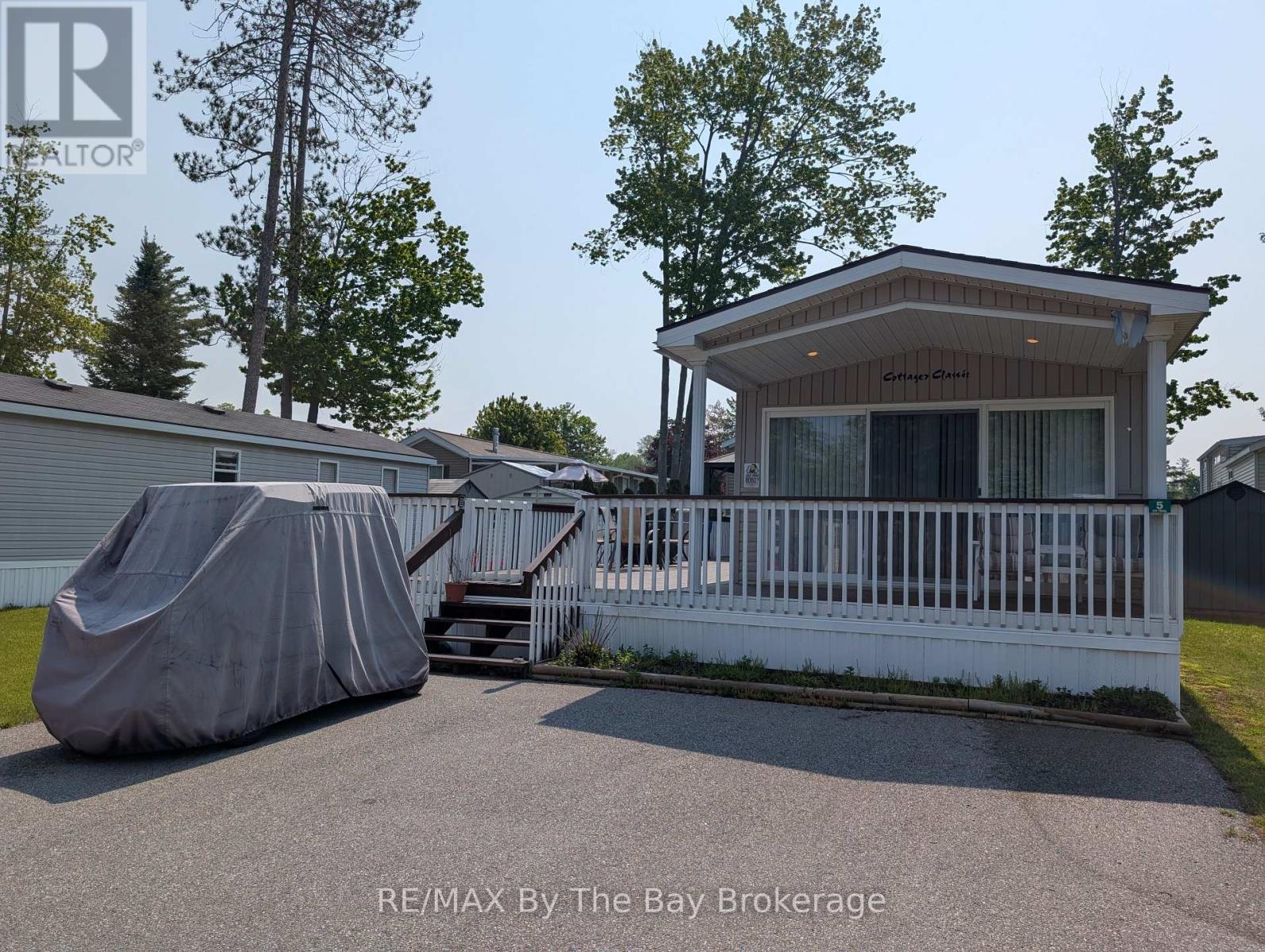 5 CHIPPEWA TRAIL, Wasaga Beach, Ontario