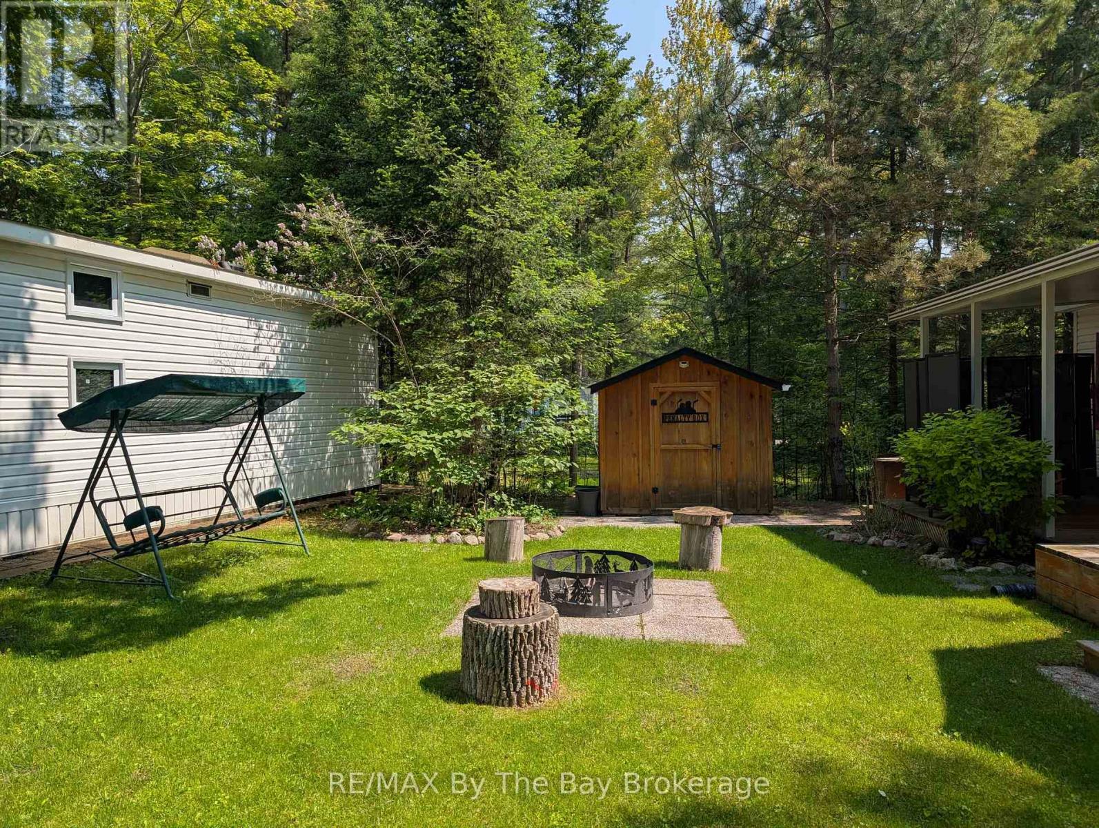 G4 - 85 Theme Park Drive, Wasaga Beach, Ontario  L9Z 1X7 - Photo 49 - S12033686