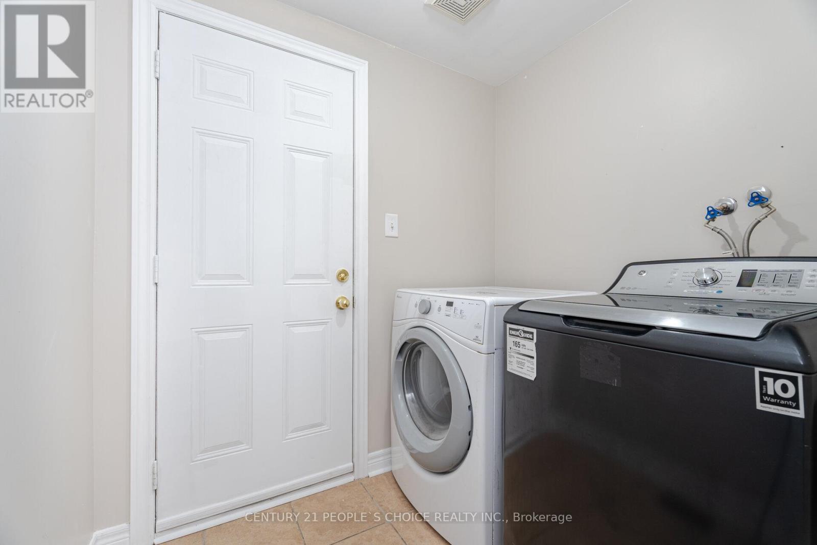 19 Frobischer Drive, Brampton, Ontario  L6R 0L4 - Photo 26 - W12205339