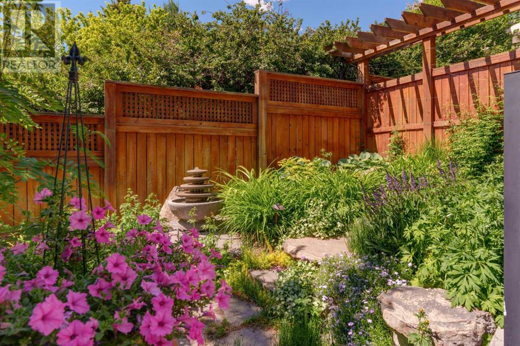 Property at 53 Cardiff Drive NW image 3