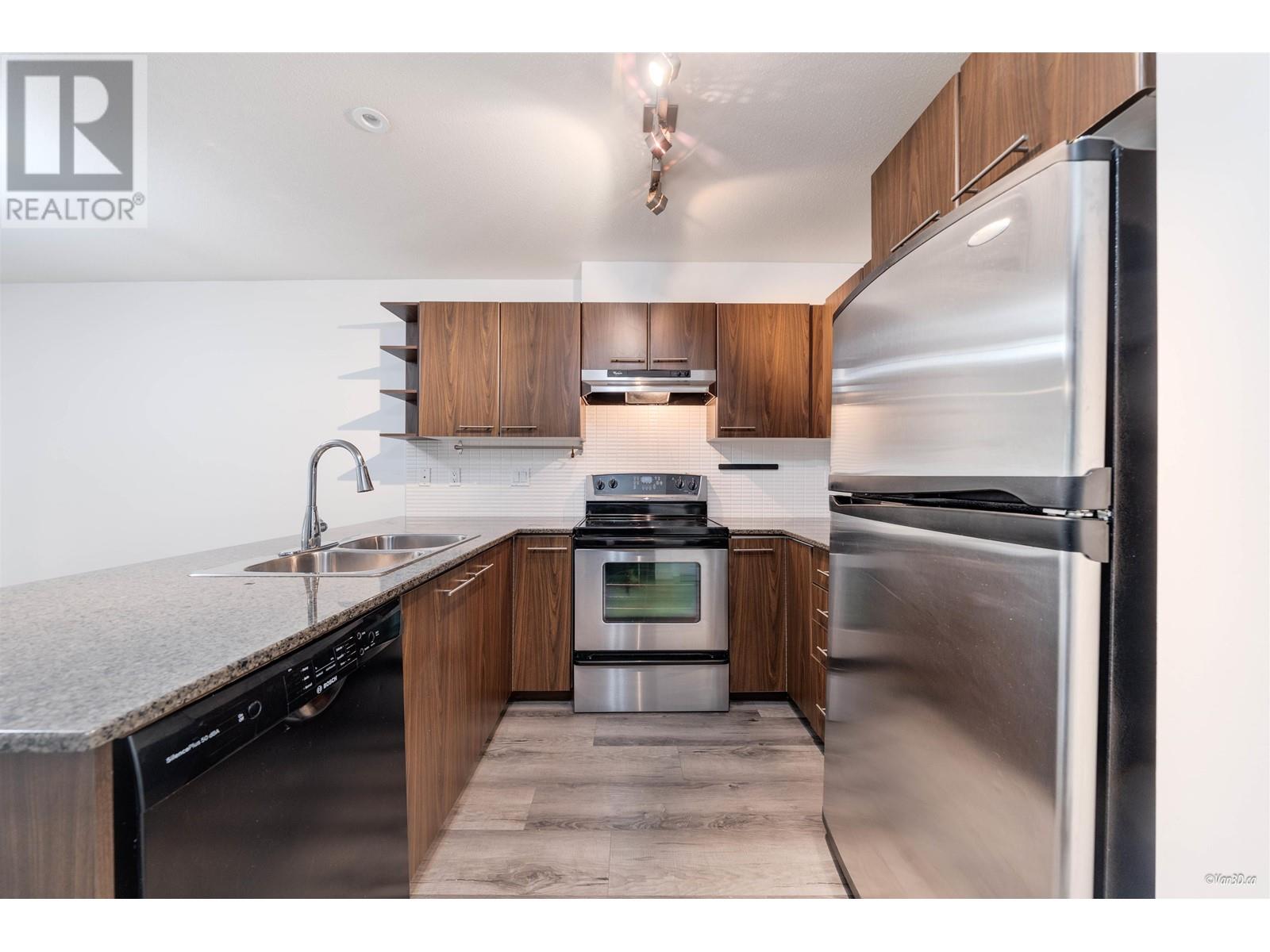 212 4799 Brentwood Drive, Burnaby, British Columbia  V5C 0C4 - Photo 4 - R3000485