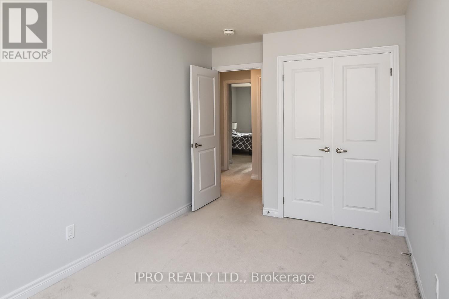 11 Mockingbird Lane E, Hamilton, Ontario  L8E 0K7 - Photo 20 - X12205318