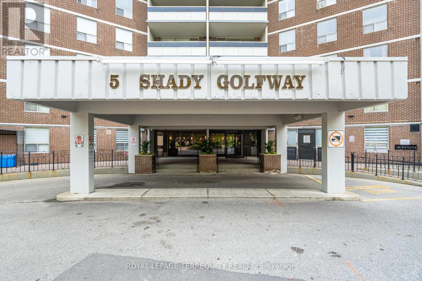 904 - 5 Shady Golfway, Toronto (Flemingdon Park), Ontario  M3C 3A5 - Photo 2 - C12184830