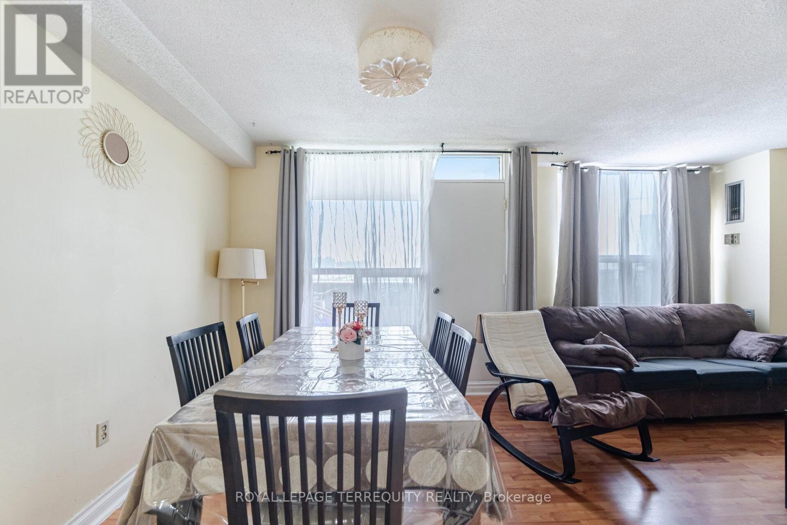 904 - 5 Shady Golfway, Toronto (Flemingdon Park), Ontario  M3C 3A5 - Photo 10 - C12184830