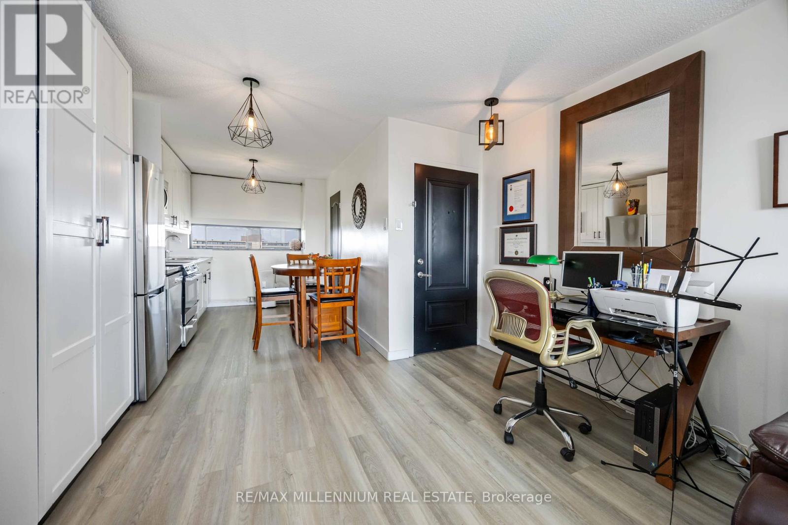 720 - 4645 Jane Street, Toronto, Ontario  M3N 2K9 - Photo 15 - W12192771