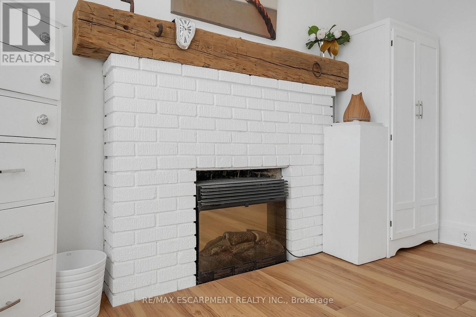 195 Muskoka Road, Gravenhurst, Ontario  P1P 1X2 - Photo 21 - X12204009
