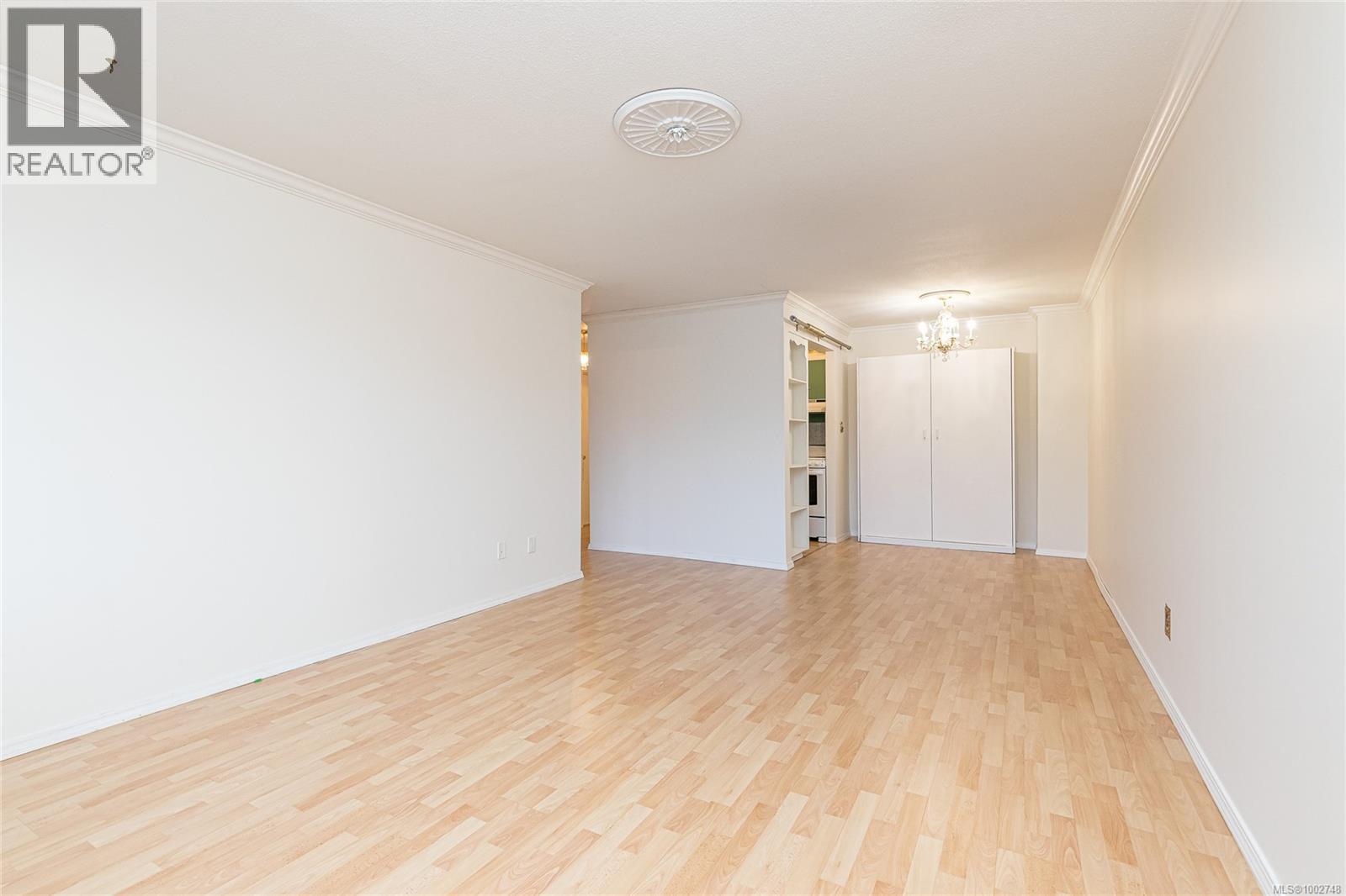 118 964 Heywood Ave, Victoria, British Columbia V8V 2Y5 - Photo 8 - 1002748