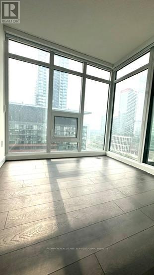 1803 - 3 Concord Cityplace Way, Toronto, Ontario  M5V 0X4 - Photo 12 - C12205342