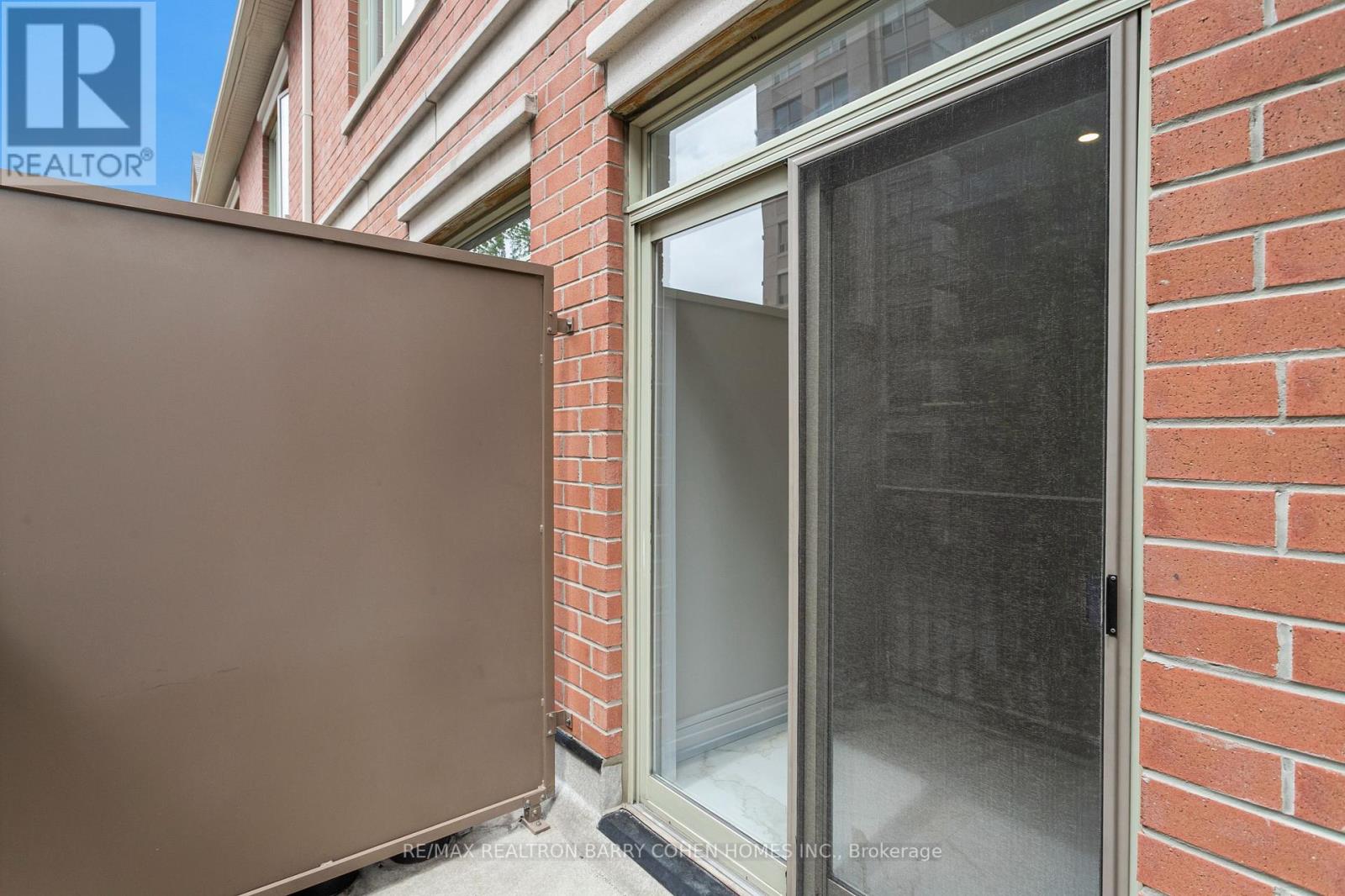 21 - 21 Galleria Parkway, Markham, Ontario  L3T 0A4 - Photo 30 - N12155011