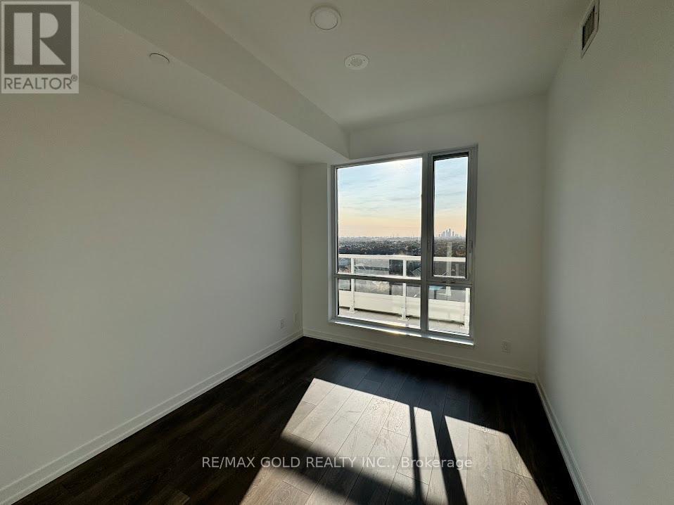 1201 - 8 Beverley Glen Boulevard, Vaughan, Ontario  L4J 0L5 - Photo 16 - N12205343