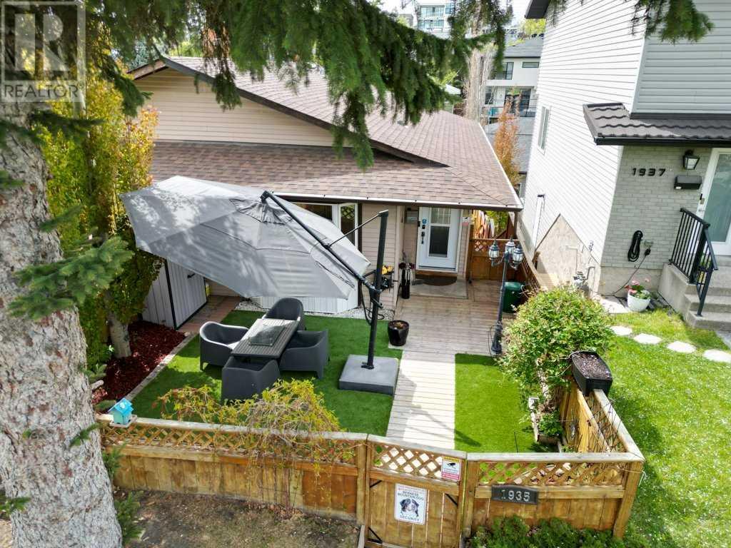 Property at 1935 27 Avenue SW image 1