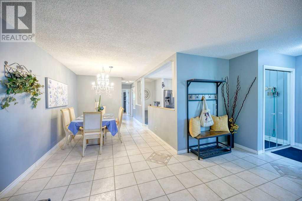 Property at 1935 27 Avenue SW image 3