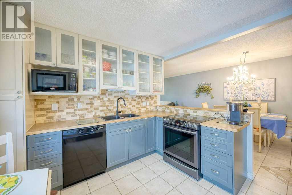 Property at 1935 27 Avenue SW image 5