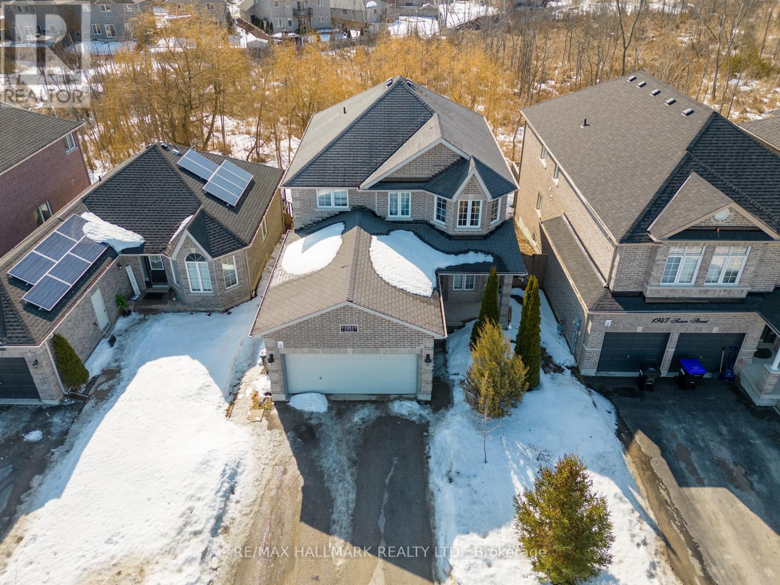 1951 Swan Street, Innisfil, Ontario  L9S 0B4 - Photo 3 - N12020879